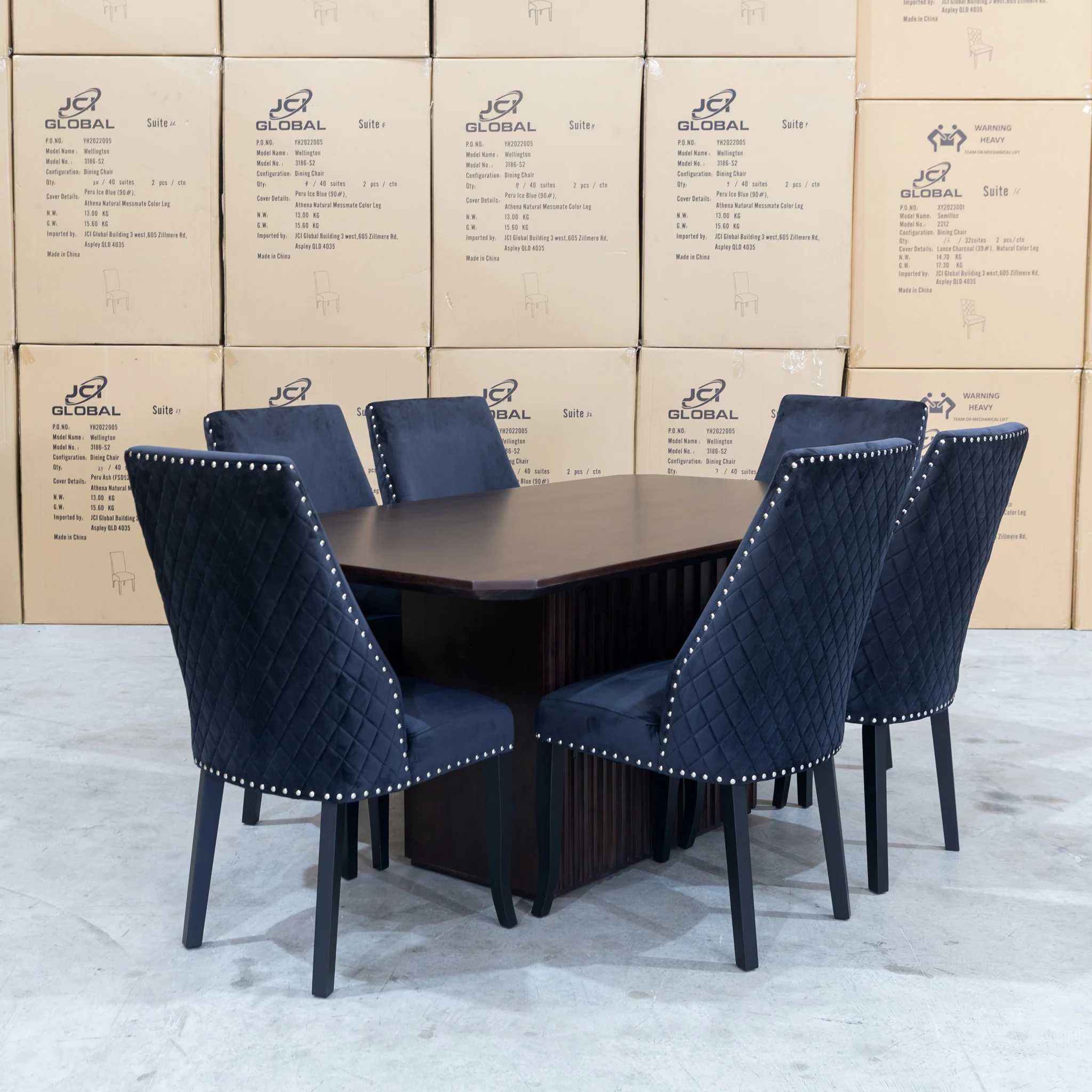 Shiraz 240cm Acacia Hardwood Dining Table - Image 3